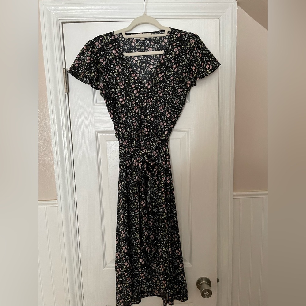 LOFT Midi Garden Floral Dress, size 2.